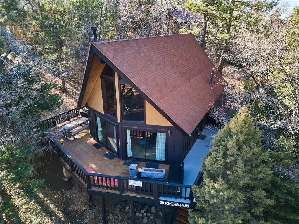 43535 Shasta Road Property Photo 3
