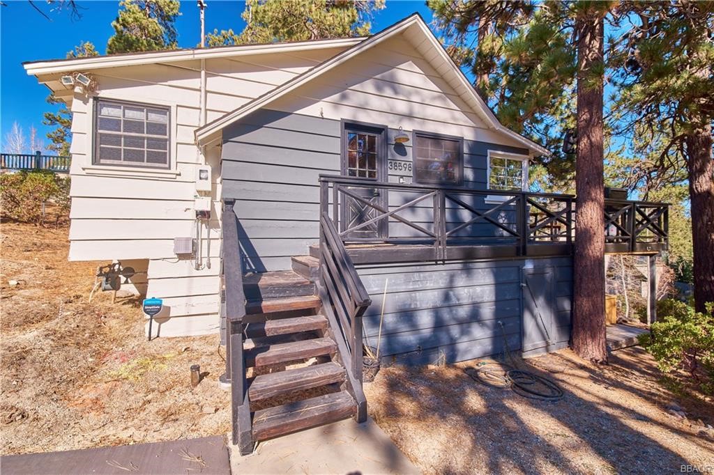 38598 Talbot Drive Property Photo 35