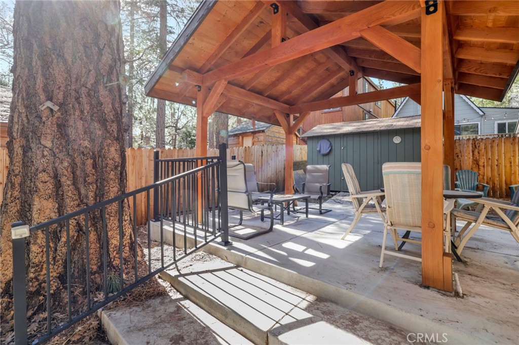 42575 Cedar Avenue Property Photo 16