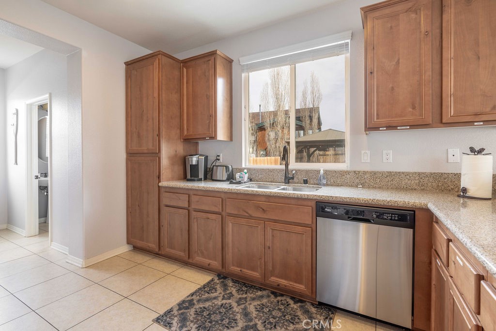 222 Crimson Circle Property Photo 12