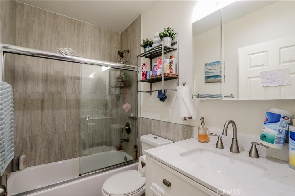 7111 S Broadway Property Photo 23