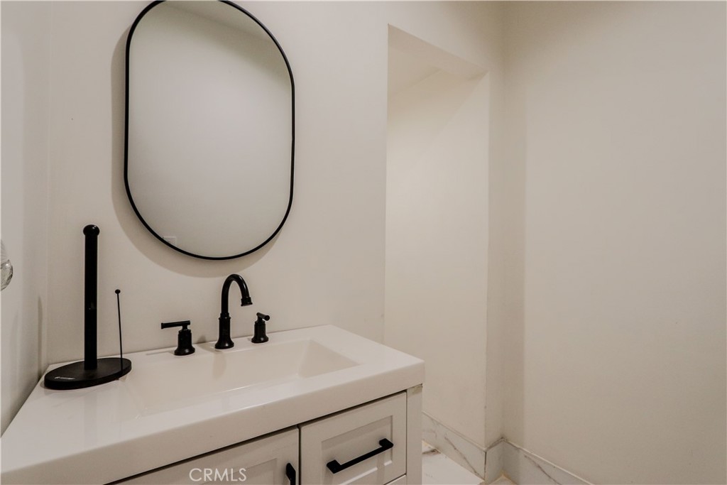 7111 S Broadway Property Photo 53
