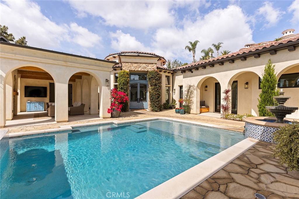 18572 Villa Drive Property Photo