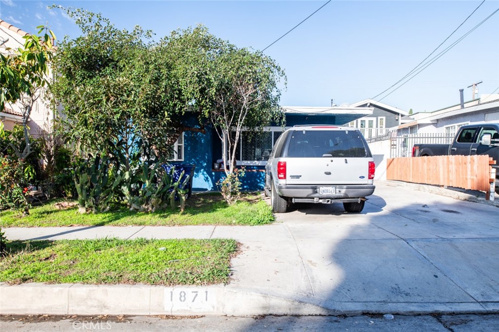 1871 Junipero Avenue A Property Photo 3
