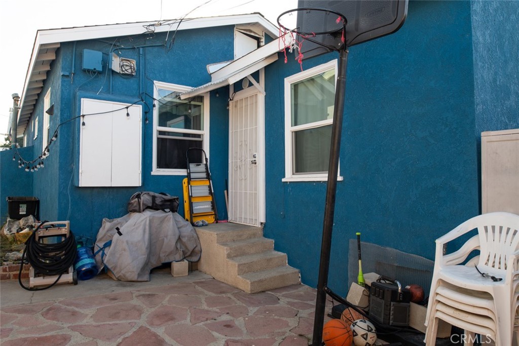 1871 Junipero Avenue A Property Photo 11