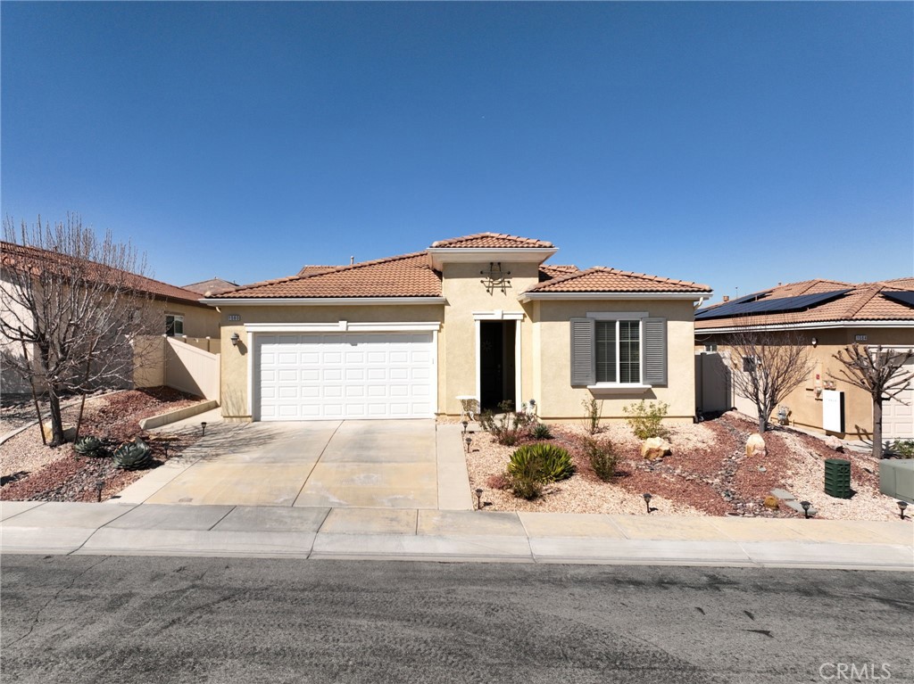 1560 Timberline Property Photo 4