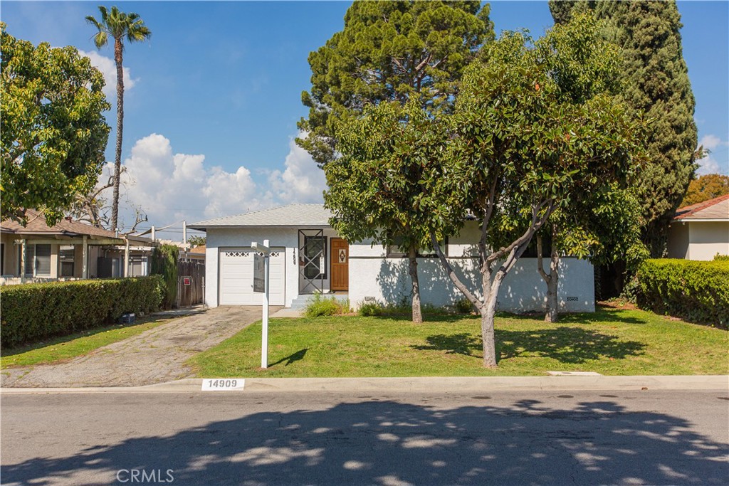 14909 Dunton Drive Property Photo