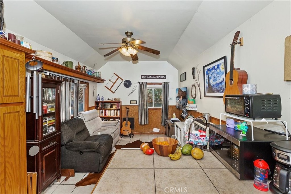 735 Ca-138 Property Photo 7