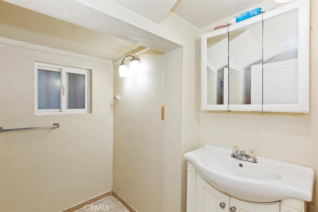 735 Ca-138 Property Photo 13