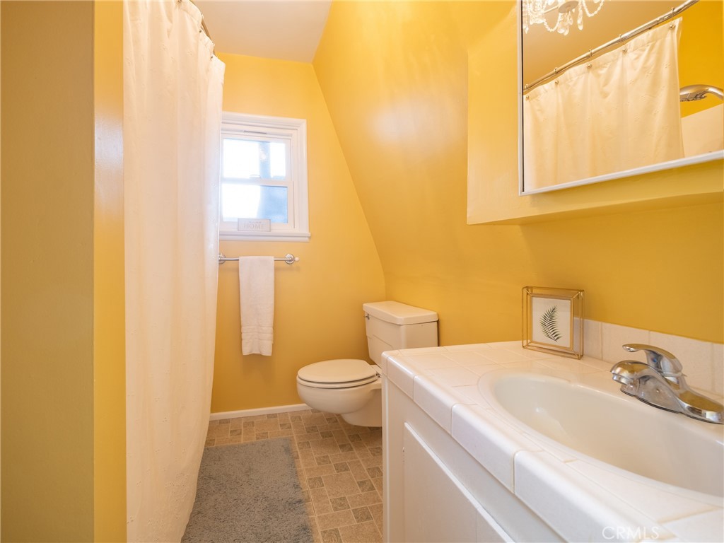 400 Catalina Road Property Photo 34