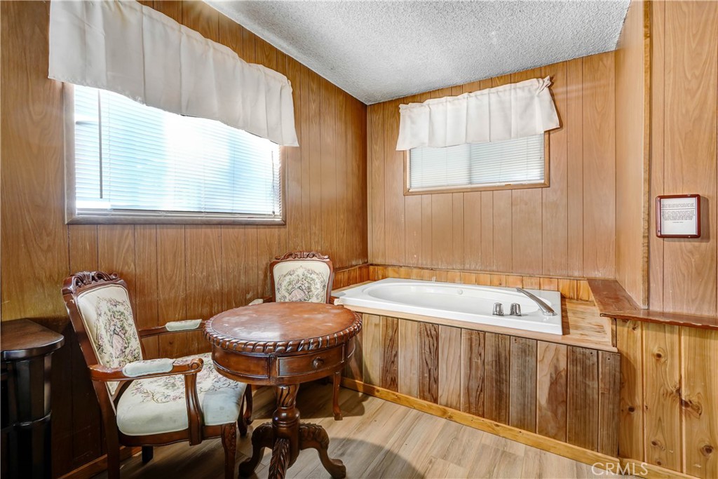 1098 State Hwy 2 Property Photo 36