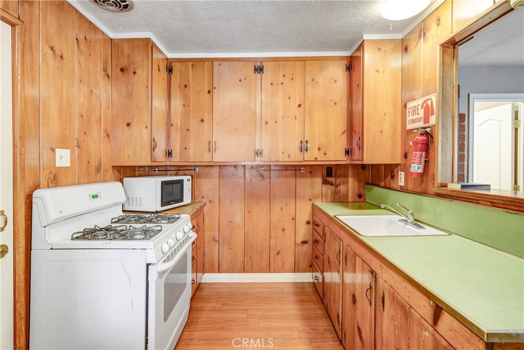 1098 State Hwy 2 Property Photo 54