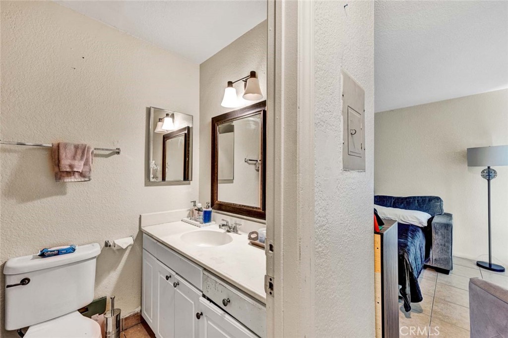 1015 N Parton Street Property Photo 20