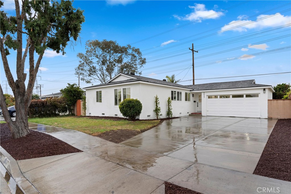 6623 Pioneer Boulevard Property Photo