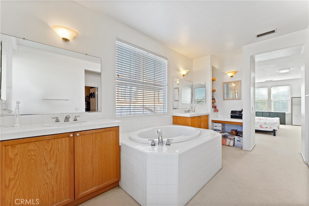 6663 Montecarlo Place Property Photo 21