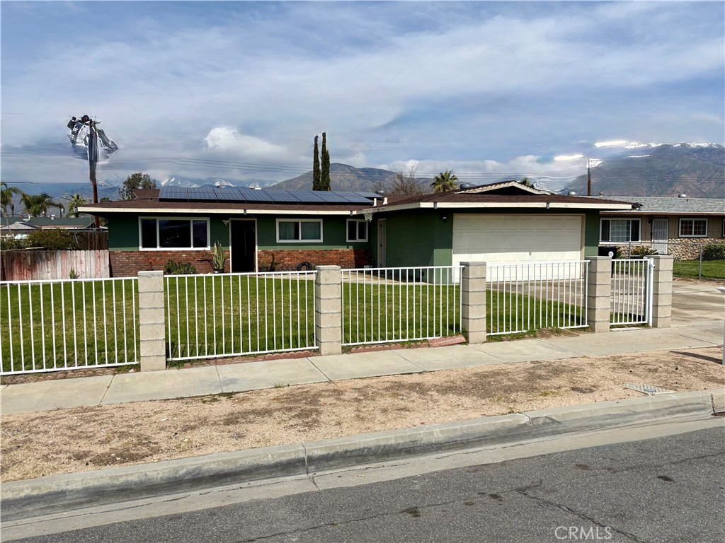 26732 Cypress Street Property Photo 3