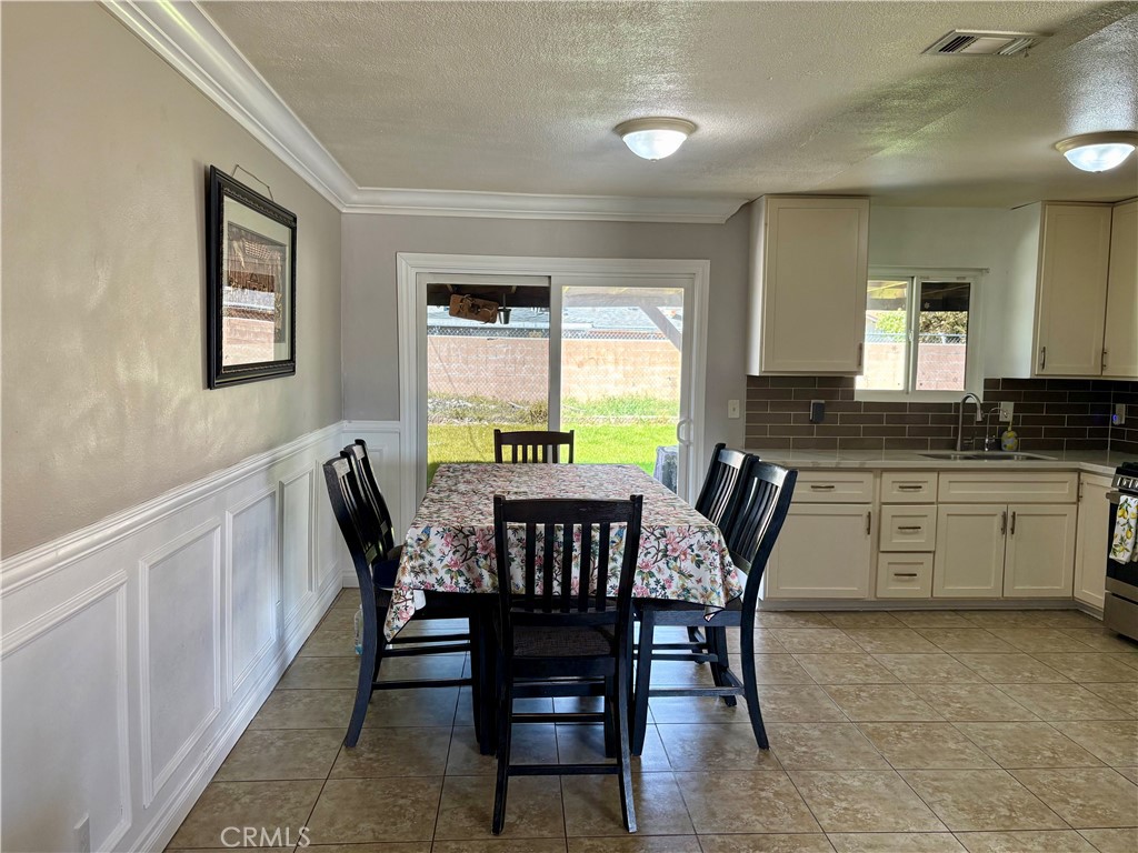 26732 Cypress Street Property Photo 12
