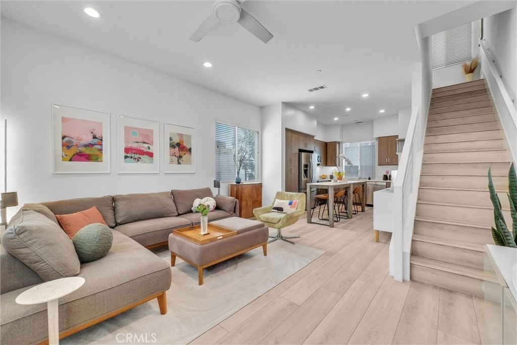 200 Alamo Court Property Photo 1