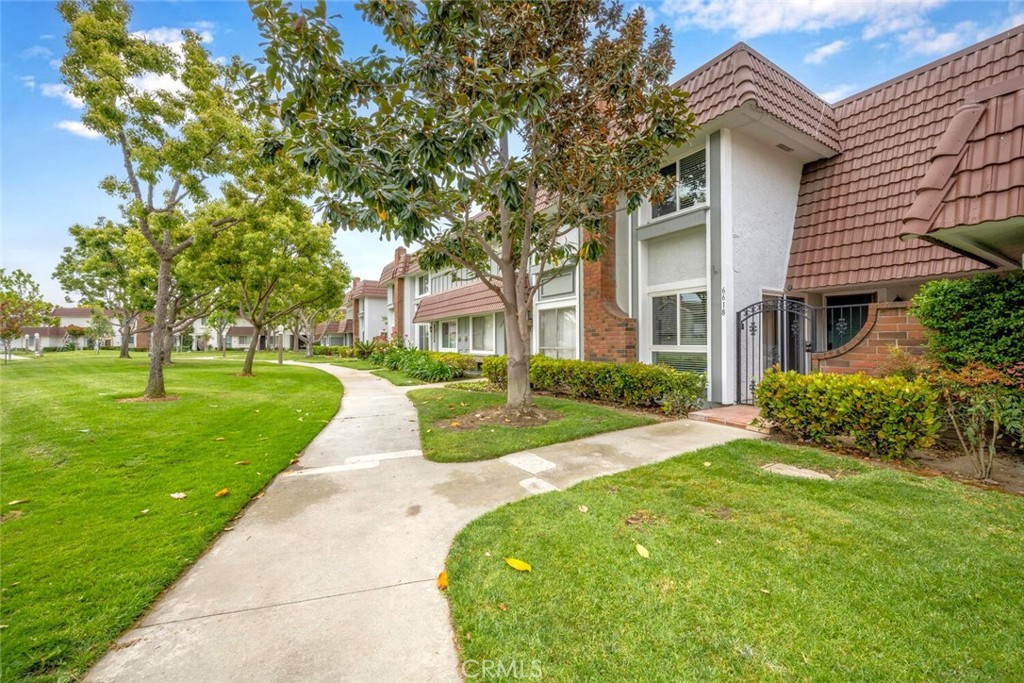 6618 Southampton Drive Property Photo