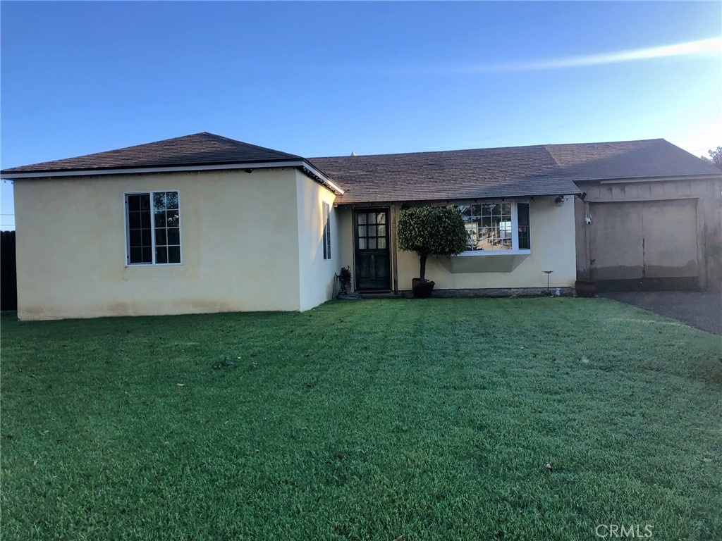 1030 Linden Place Property Photo