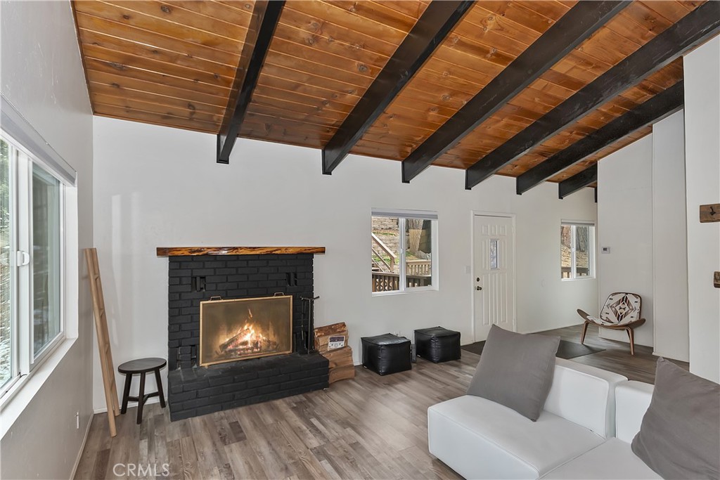 924 Knickerbocker Road Property Photo 8