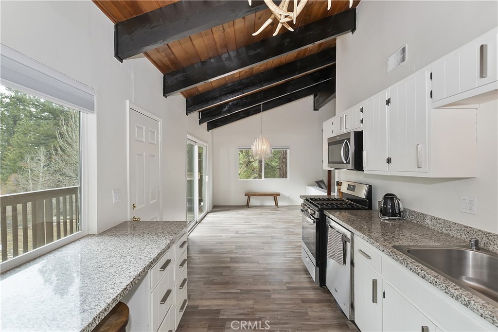 924 Knickerbocker Road Property Photo 16