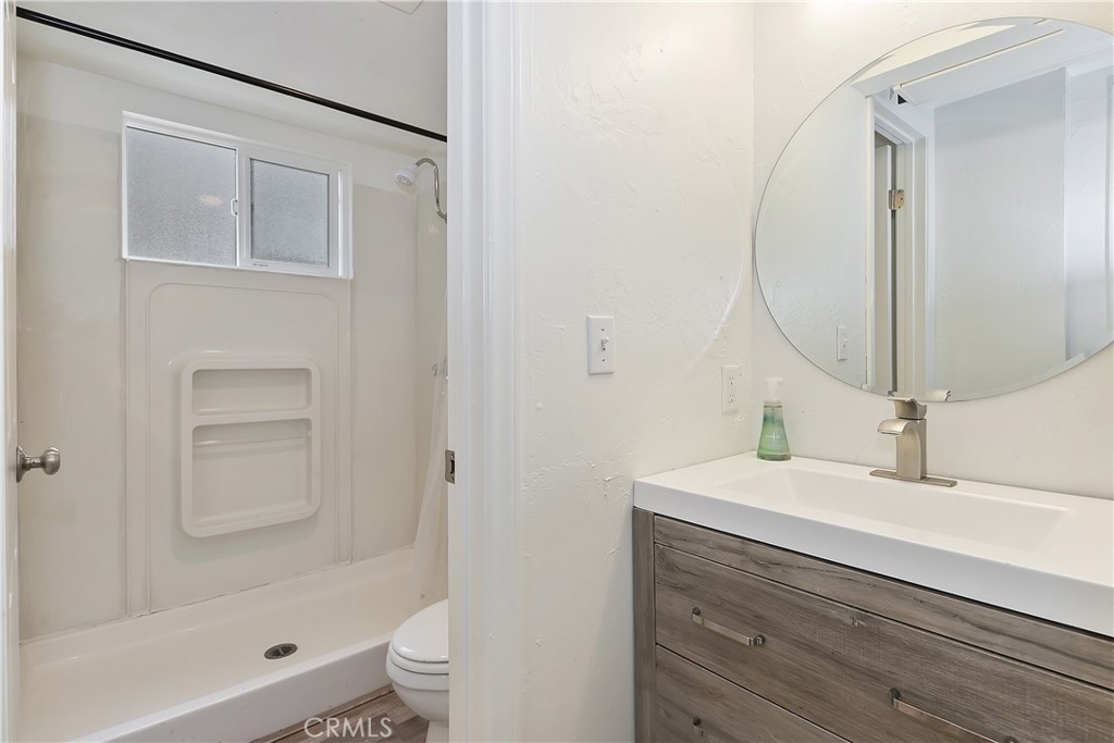 924 Knickerbocker Road Property Photo 19