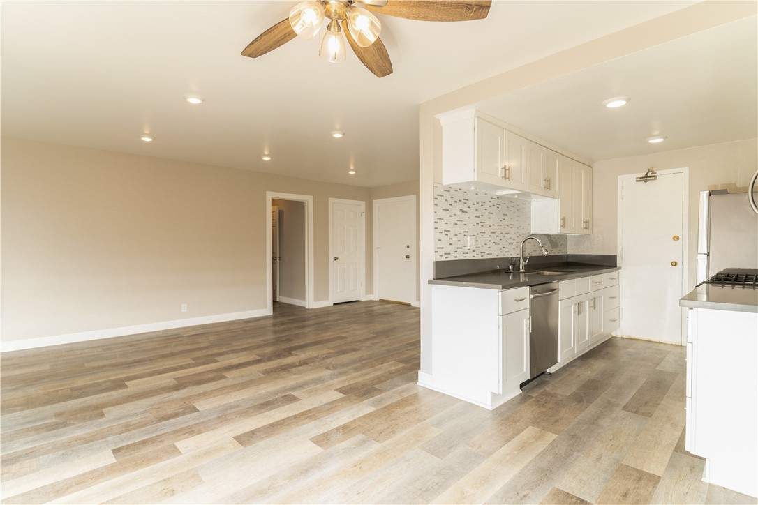 165 N Michigan Avenue Property Photo 10
