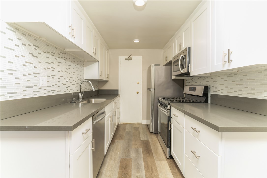 165 N Michigan Avenue Property Photo 11