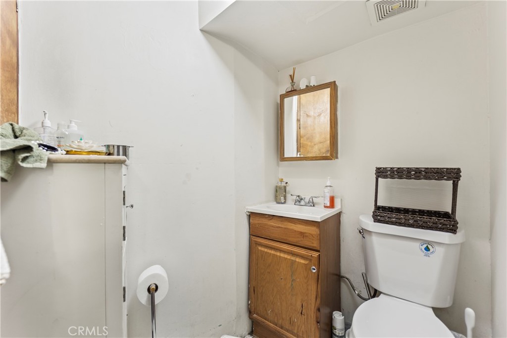 2424 West Boulevard Property Photo 15