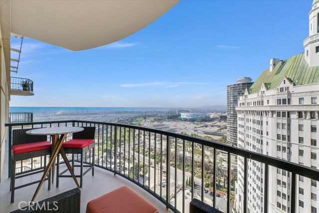 850 E Ocean Boulevard 1506 Property Photo 3