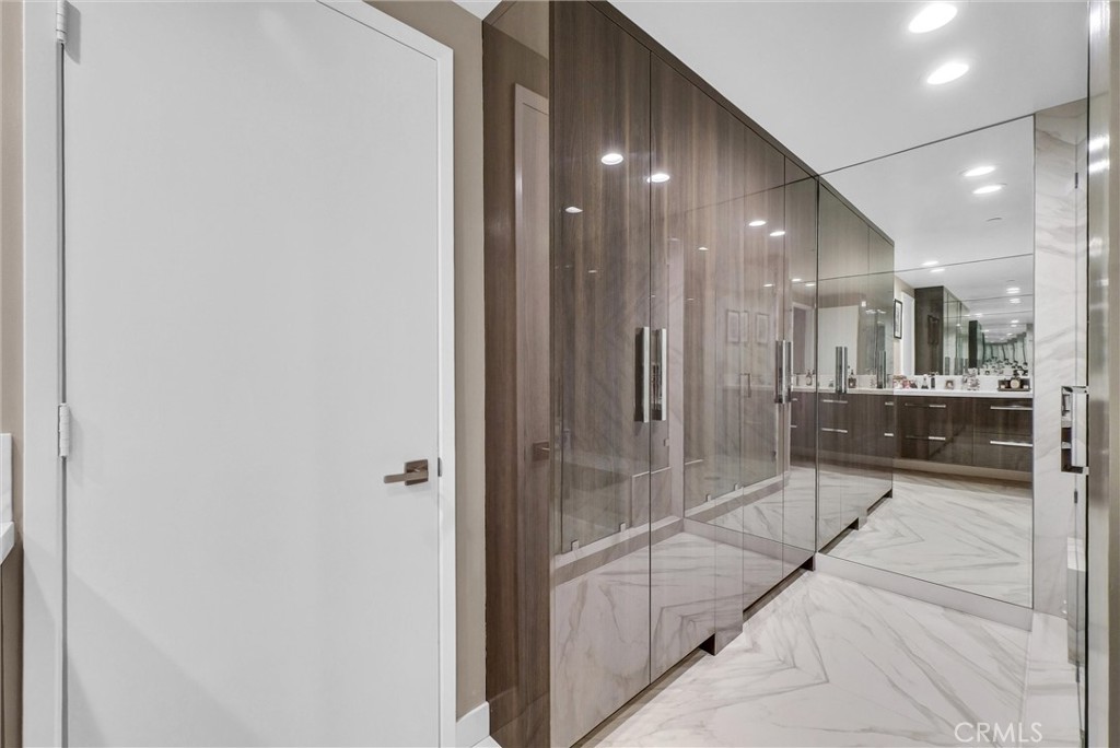 850 E Ocean Boulevard 1506 Property Photo 20