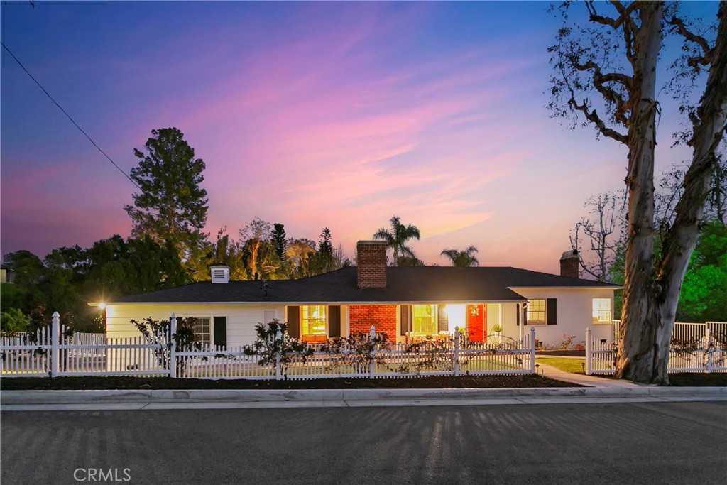 19120 Valley Drive Property Photo