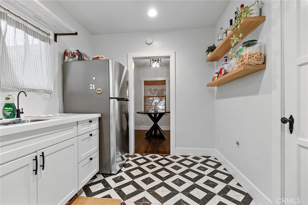 2872 N Stoddard Avenue Property Photo 14