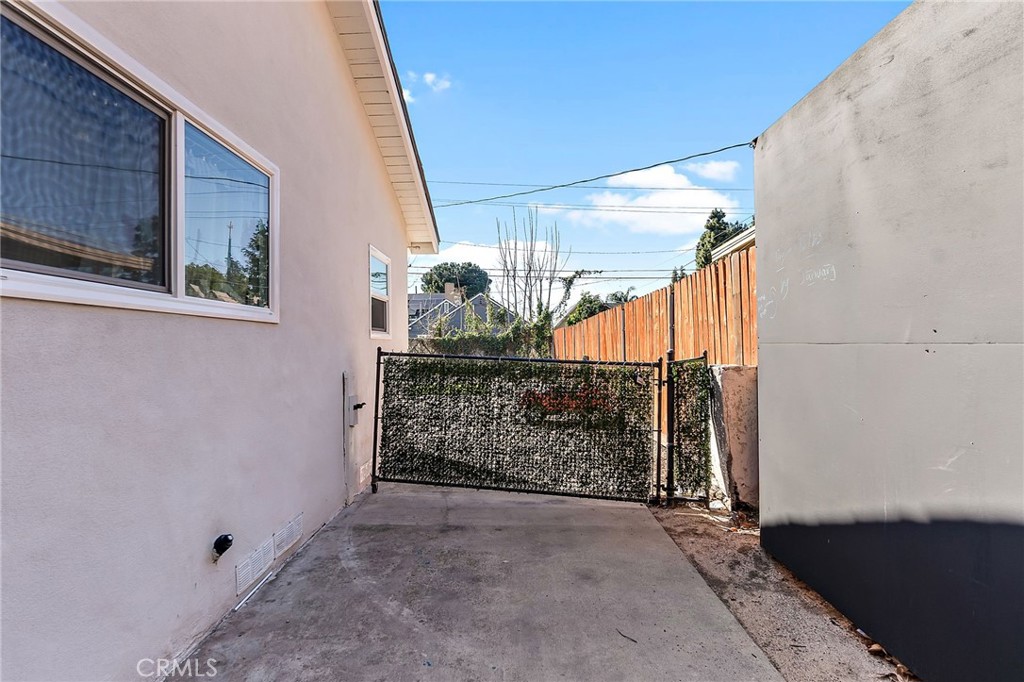2872 N Stoddard Avenue Property Photo 34