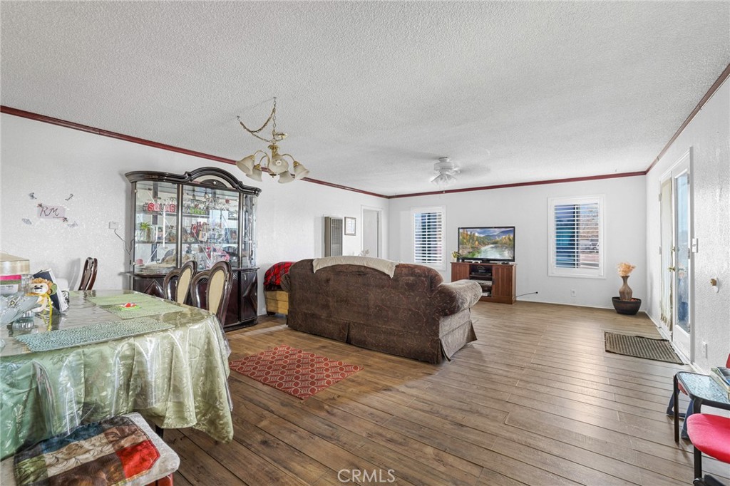 9546 San Pablo Avenue Property Photo 6