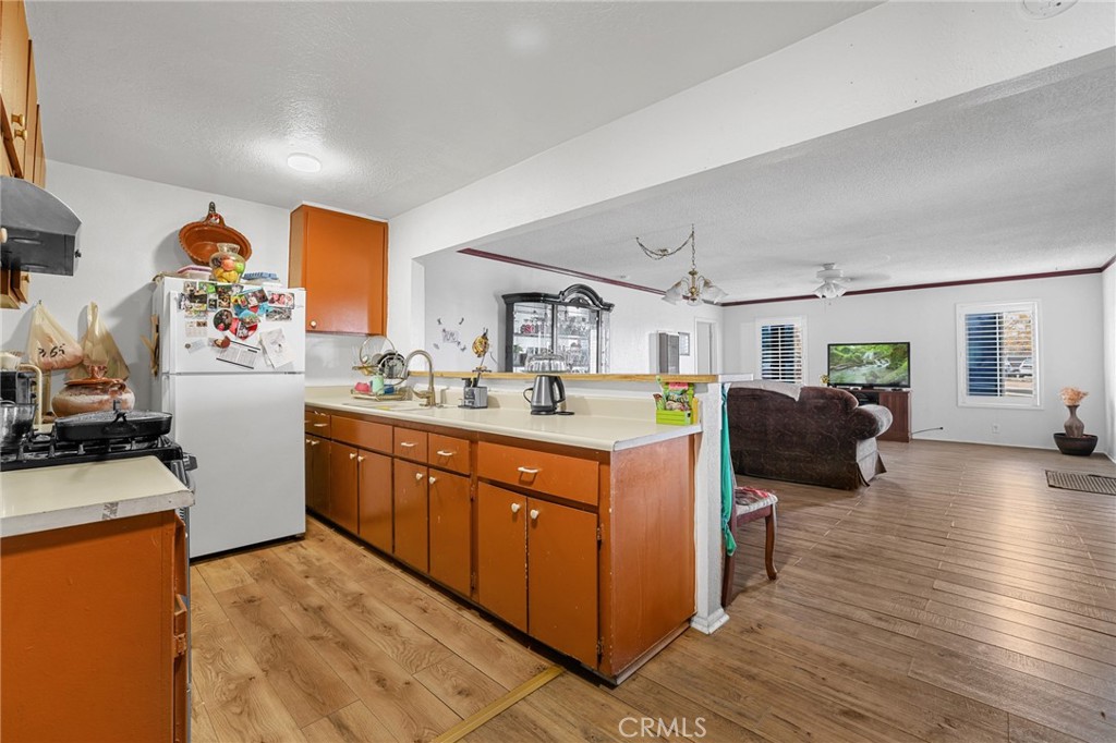 9546 San Pablo Avenue Property Photo 7