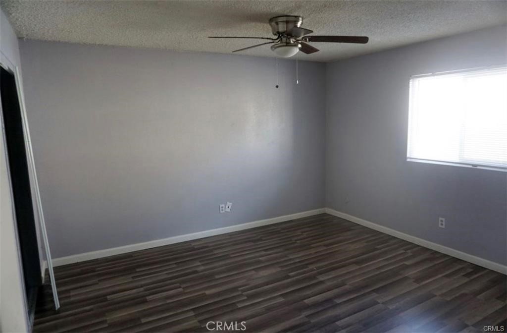 707 Sterling Property Photo 5