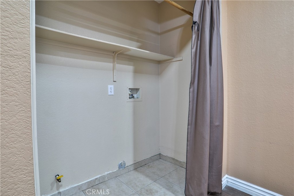 7448 Nye Drive Property Photo 18