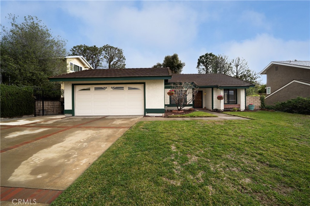 6780 Calmbank Avenue Property Photo