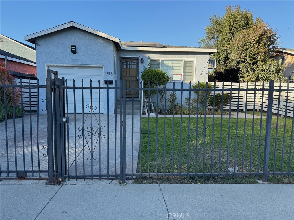 1515 E O Street Property Photo