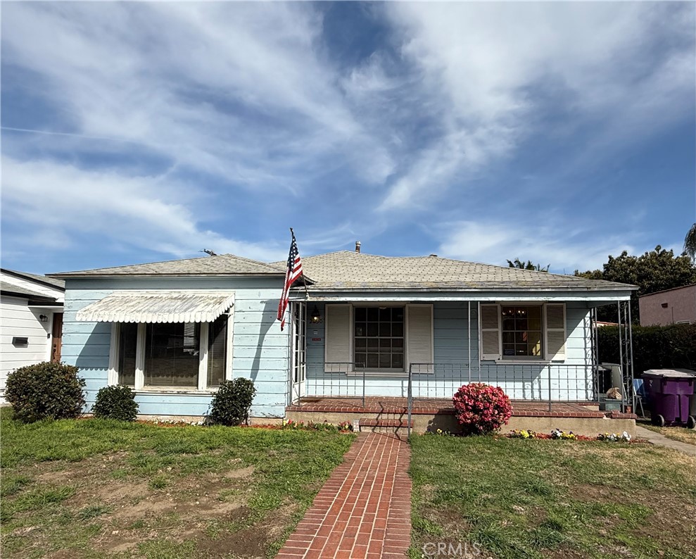 2030 Oregon Avenue Property Photo
