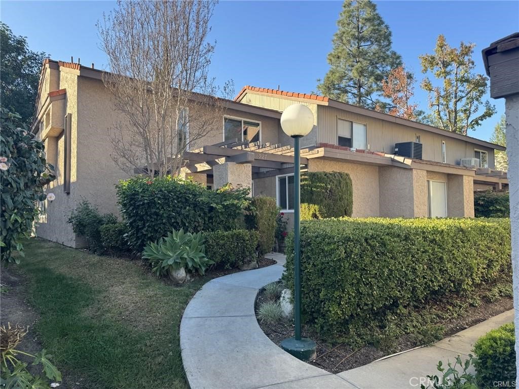 927 Plaza Escondido Property Photo