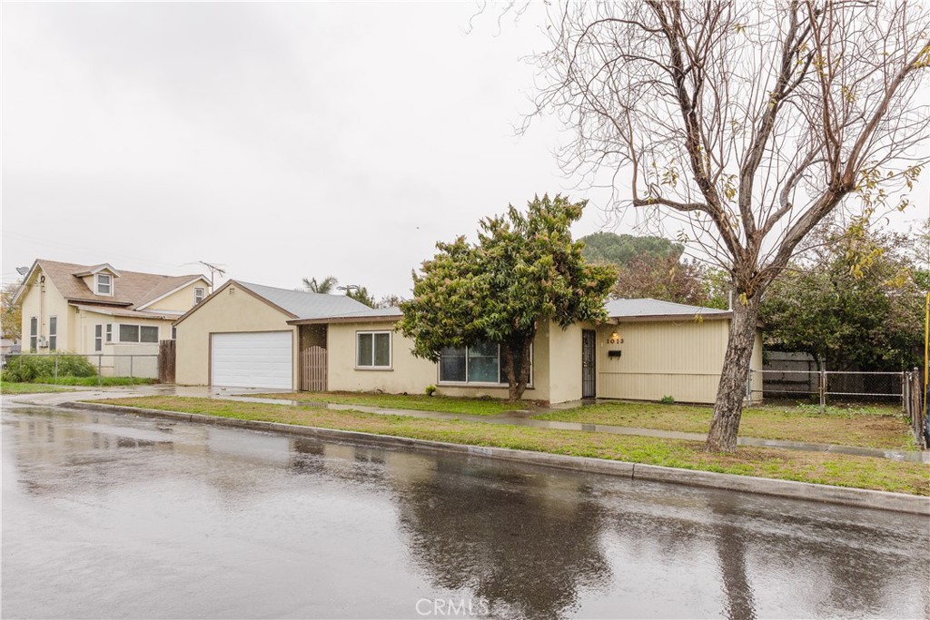 1013 S Palm Avenue Property Photo