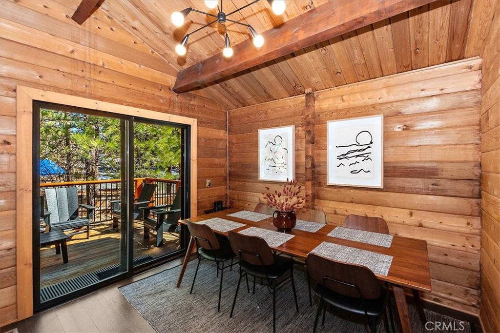 107 Teakwood Drive Property Photo 8
