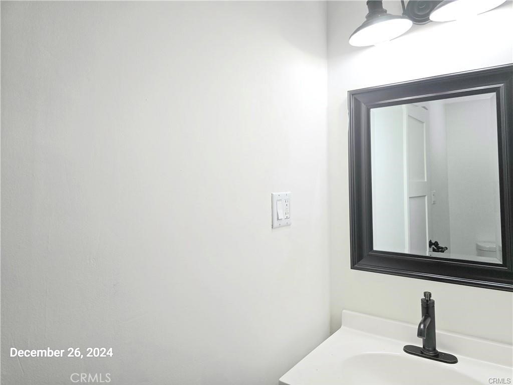 7030 Ramsgate Avenue Property Photo 12