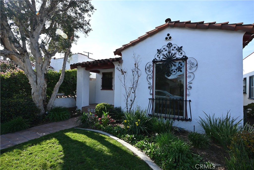 169 Pomona Avenue Property Photo