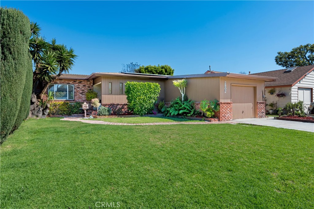 Millikan Real Estate Listings Main Image