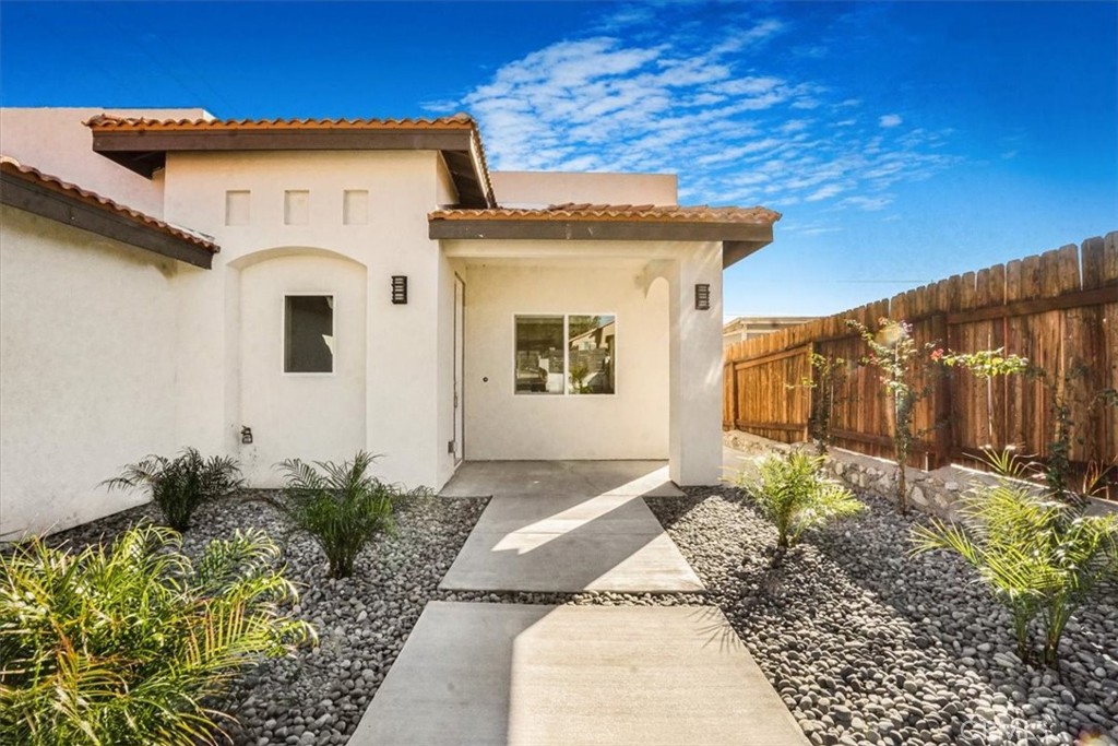 66125 2nd Street Property Photo