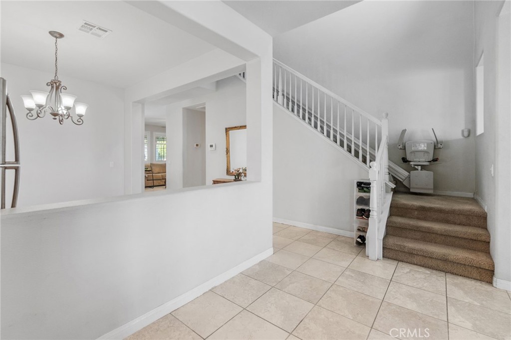 6136 Walnut Grove Court Property Photo 6